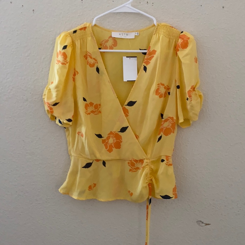 Astr floral print faux wrap top - Picture 3 of 4